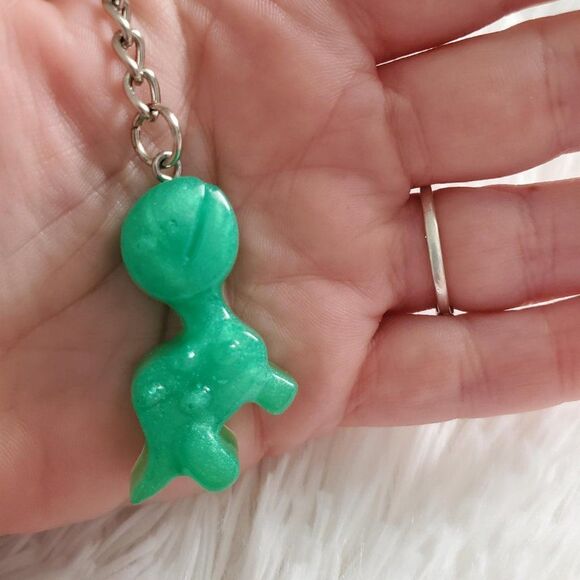Dinosaur Resin Keychain   - Picture 1 of 16